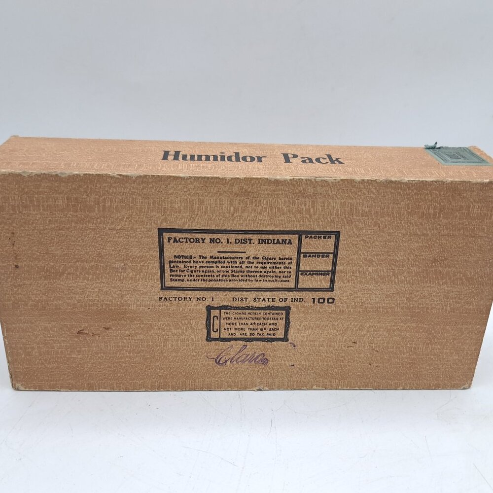 Mathias Humidor Pack Cigar Box - Picture 8 of 10